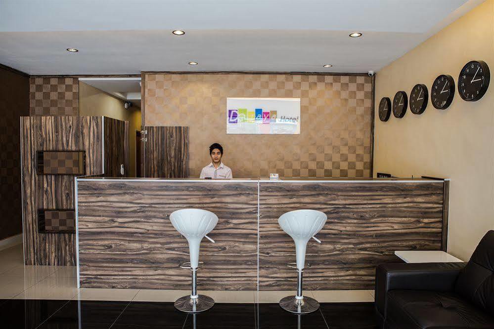 De Jaya Hotel เปอตาลิงจายา ภายนอก รูปภาพ