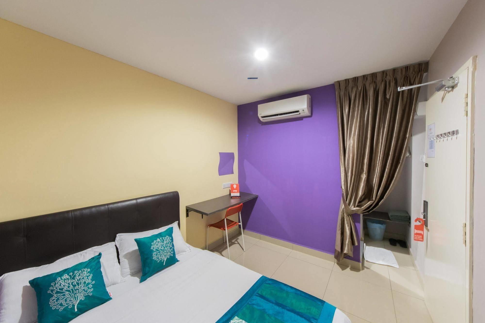 De Jaya Hotel เปอตาลิงจายา ภายนอก รูปภาพ