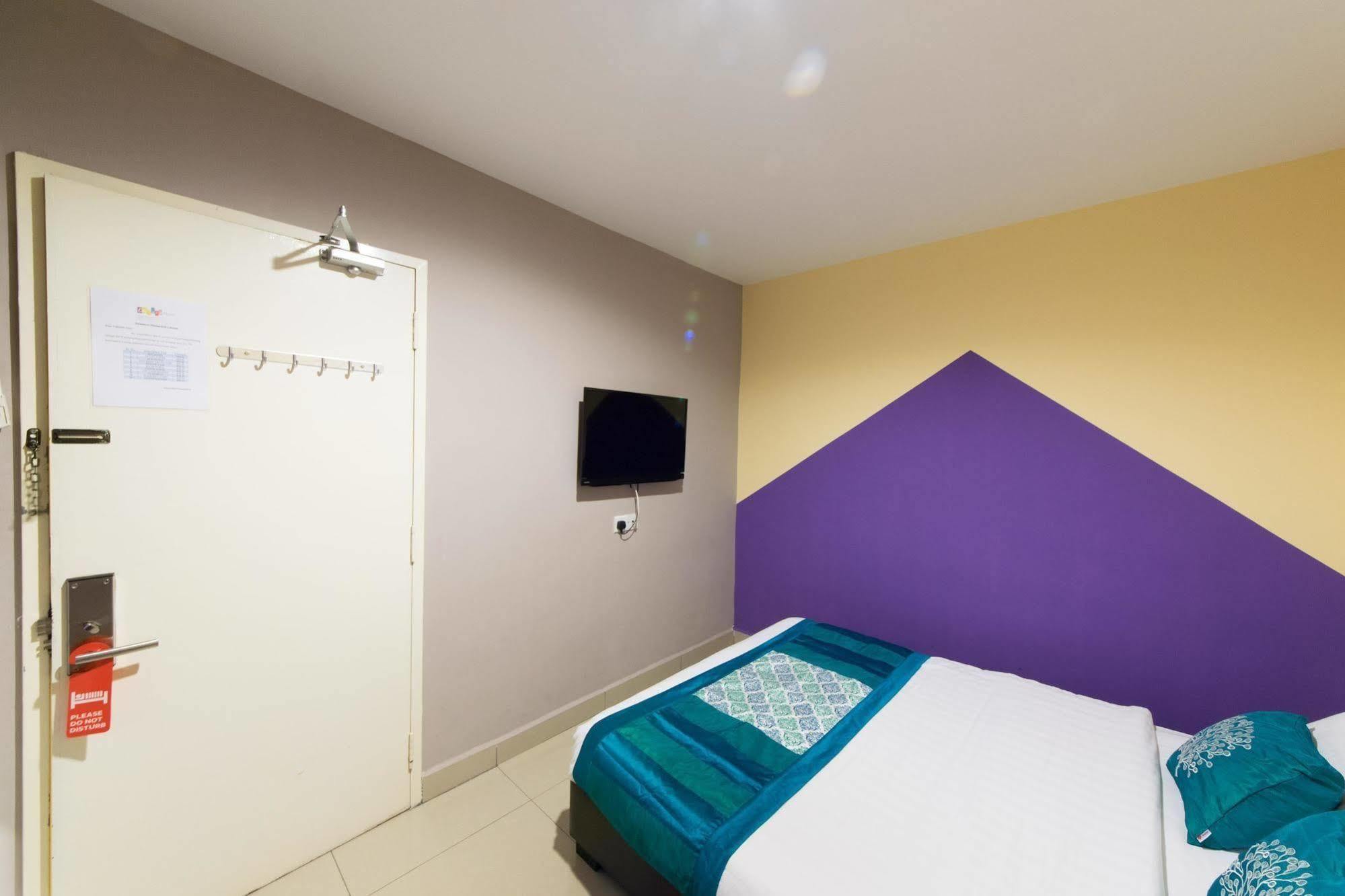De Jaya Hotel เปอตาลิงจายา ภายนอก รูปภาพ