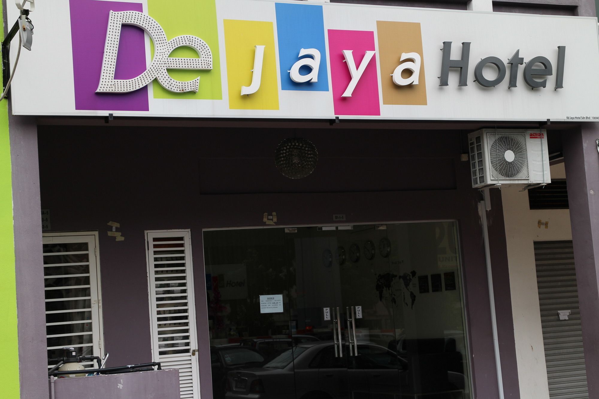 De Jaya Hotel เปอตาลิงจายา ภายนอก รูปภาพ