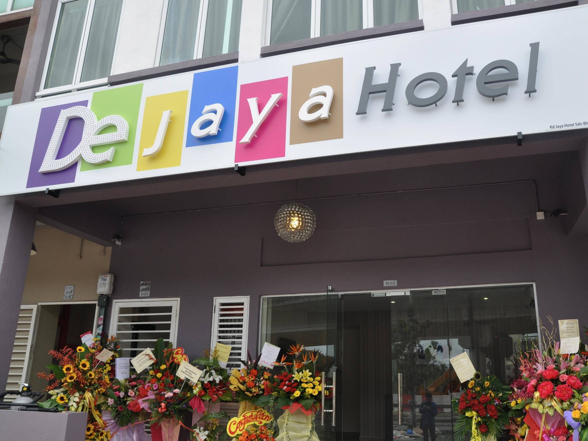 De Jaya Hotel เปอตาลิงจายา ภายนอก รูปภาพ